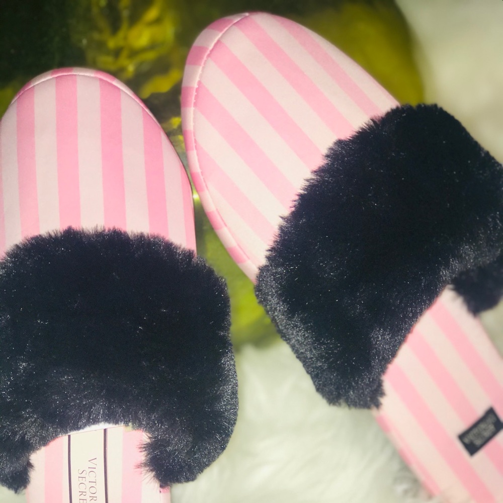 Victoria’s Secret Slippers